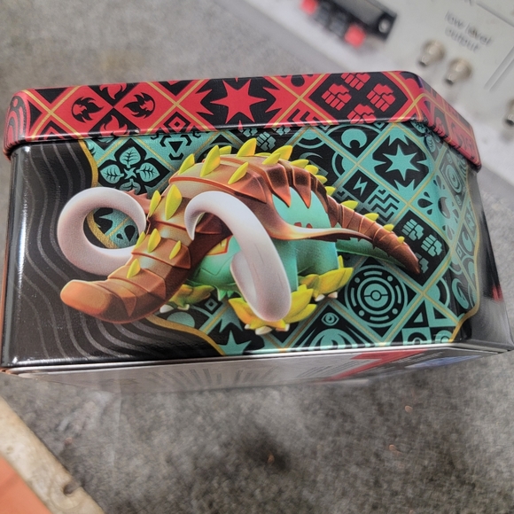 Pokemon paldean Fates Charizard tin - Picture 3 of 5